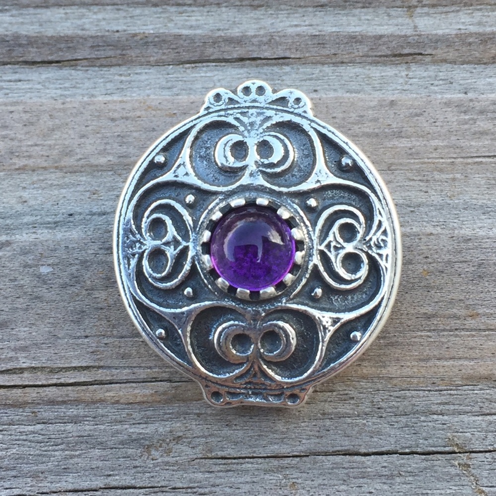 Battersea Shield .925 Sterling Silver Pin w/ genuine Amethyst brooch USA